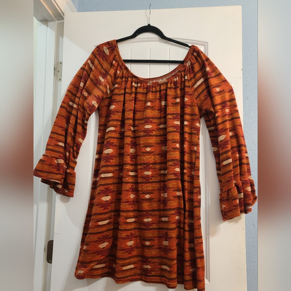 Super Nova Scoop Elastic Neck Tunic ruffke bottom top size 3X